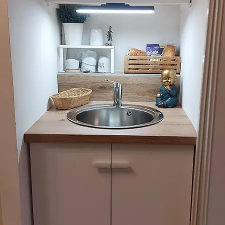 Studette Cadre Exceptionnel Tres Bien Situee 10 Mn Plages アグド