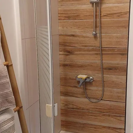 Studette Cadre Exceptionnel Tres Bien Situee 10 Mn Plages Appartement