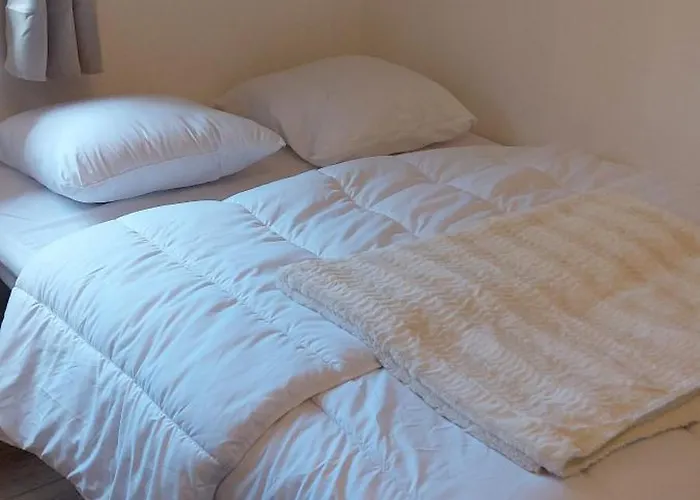 Studette Cadre Exceptionnel Tres Bien Situee 10 Mn Plages * Agde